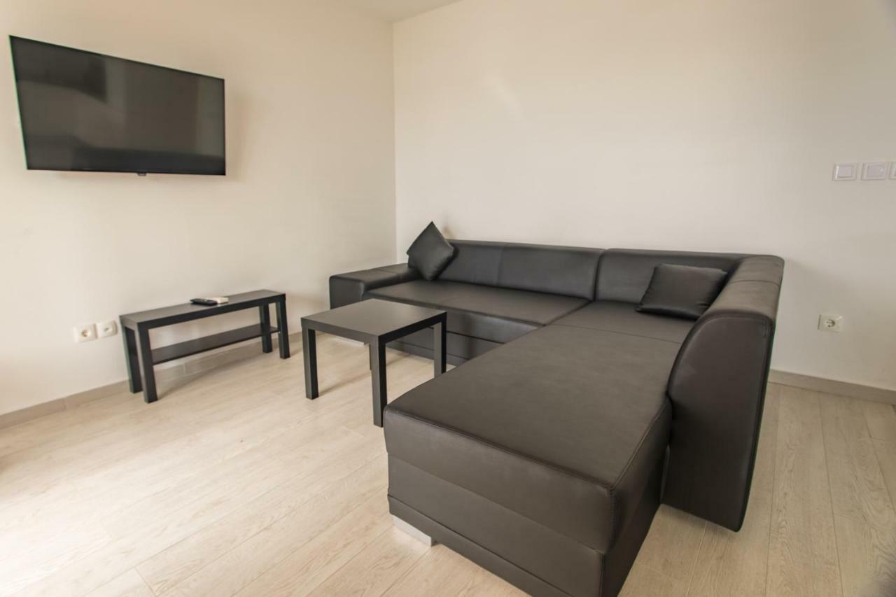 Apartmani Marija Jakir Brela Ngoại thất bức ảnh