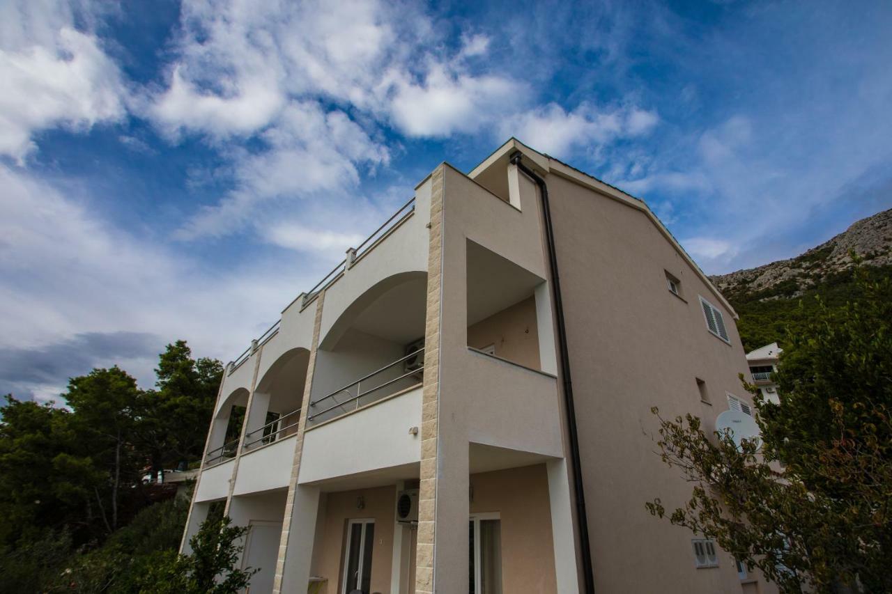 Apartmani Marija Jakir Brela Ngoại thất bức ảnh