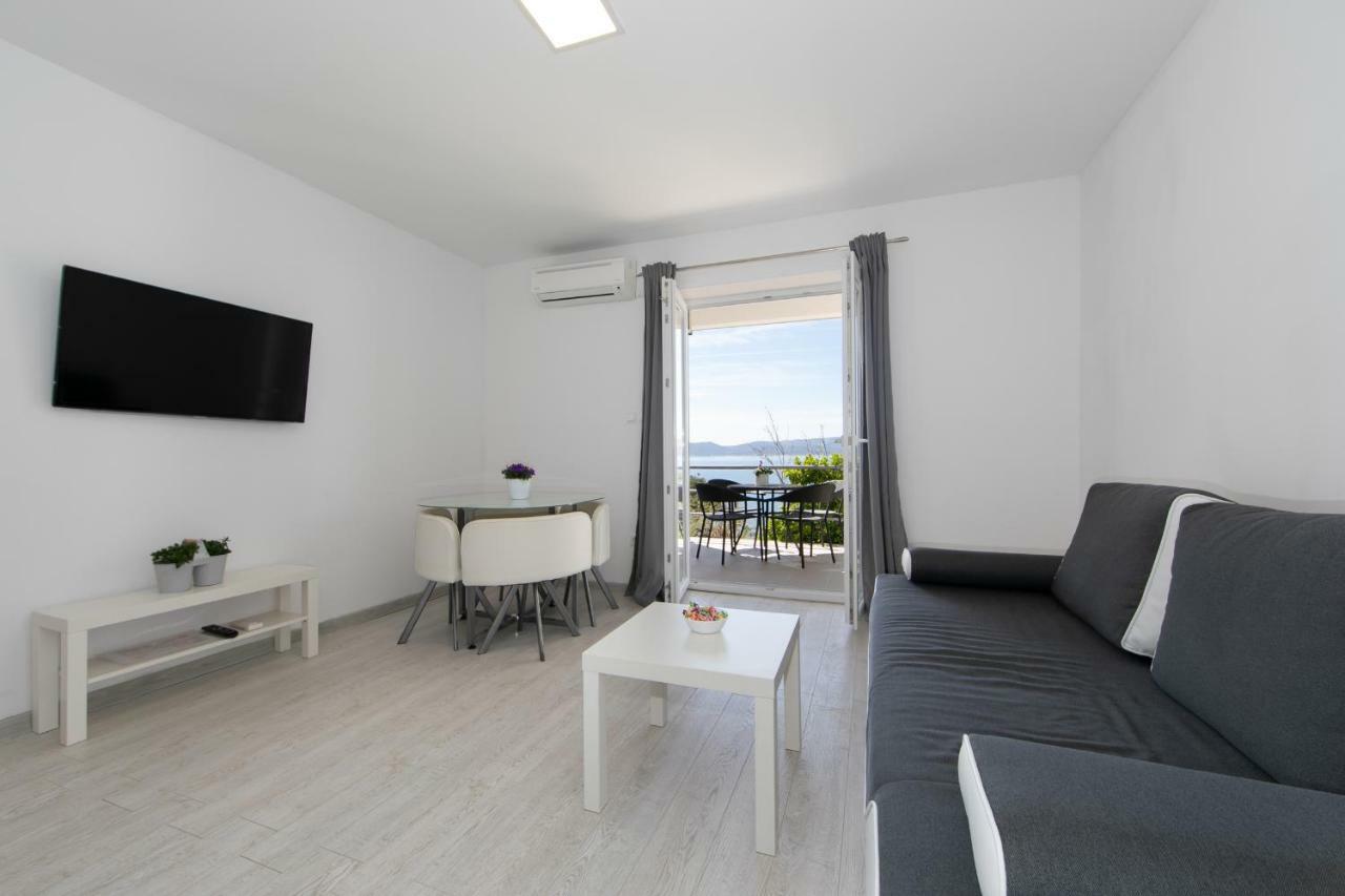 Apartmani Marija Jakir Brela Ngoại thất bức ảnh